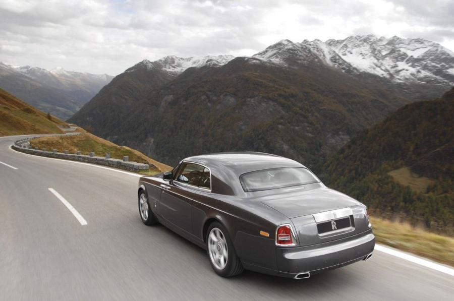  Rolls-Royce Phantom Coupe 2008 года  (фото 79 из 134)
